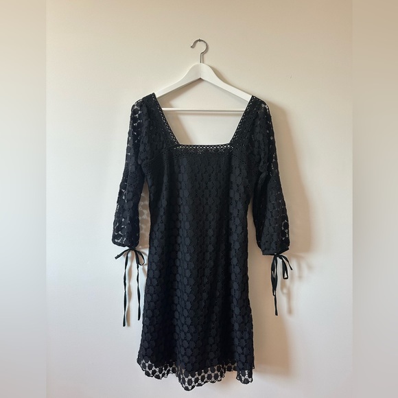 Solitaire Loas Angeles womens square neck black lace mini dress size medium - Picture 8 of 10